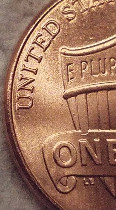 2019-P-Lincoln-Cent-Curved-Issue-Same-Exact-Location-Two-Different-Coins?